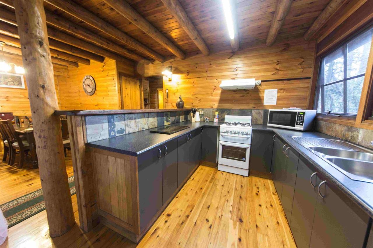 Springbrook Mountain Chalets Exterior photo
